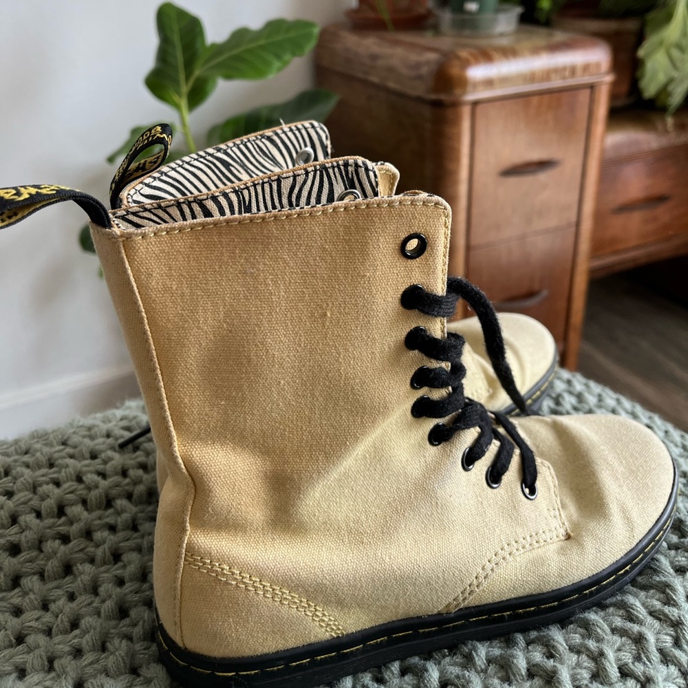 vintage yellow high sheridan dr. martens